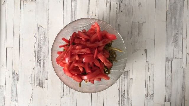 РЕКОМЕНДУЮ ГОТОВИТЬ ВСЕМ! ? САЛАТ с ветчиной и  помидорами ? КАКОЙ ЖЕ ОН КЛАССНЫЙ!