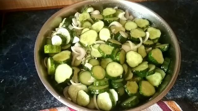 Салат из огурцов"под водочку" #огурцысалатзаготовки# смотреть онлайн