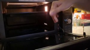 Microwave Panasonic NN-DF383B