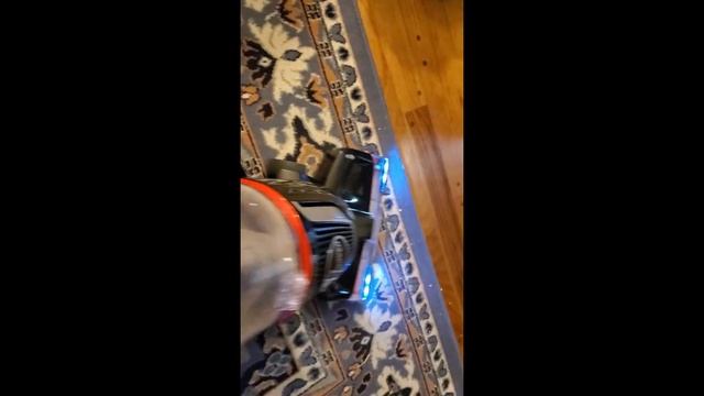 Hoover MAXLife Pro Pet Swivel HEPA Media Vacuum Cleaner, Bagless Upright for Pets Hair and Home смотреть онлайн