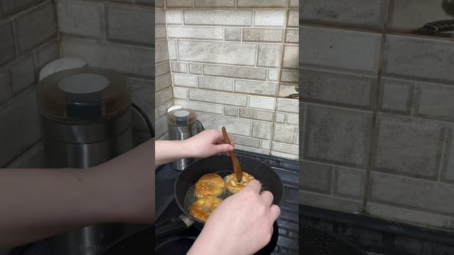 Пончики ?