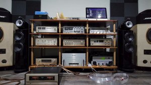 Accuphase P102, C260 & Bowers And Wilkins 803 D3
