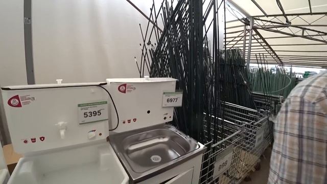 Shopping in Russian Popular DIY Store / Tile for Our Dacha (Village) House смотреть онлайн