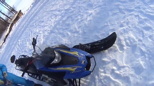 Прогулка на снегоходах вдоль берега Обского моря смотреть онлайн