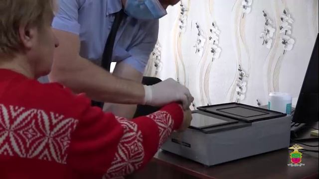 Сюжет В. Белозерка[ Альбом ]
??Жители еще двух посёлков  Запорожской области теперь могут на месте