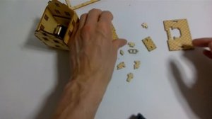 Сделай Сам #3 / Собираем музыкальную шкатулку / DIY Wooden Music Box