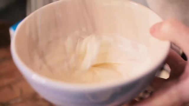 Сырники с рикоттой и нежнейшая болтунья с беконом. смотреть онлайн