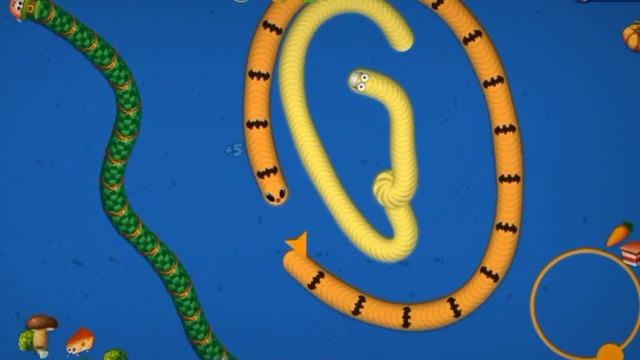 FAST ATTACKING SNAKE GAME ATTACKING WORMS ZONE.IO.#FAST/#wormszoneio #gamebiggame смотреть онлайн