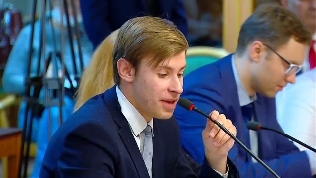 Школьник вдребезги разнес дистанционное образование!