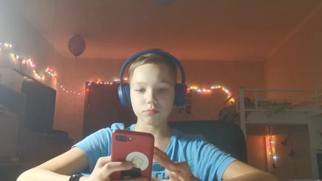 распаковка наушников JBL TUNE 560 BT смотреть онлайн