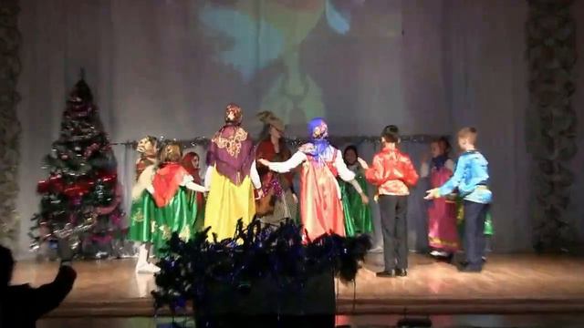 Выступают дети.Автор ролика Мартыненко В.В. 7.01.2017 Год. смотреть онлайн