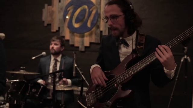 LIVE from Studio 101 - "USE ME" смотреть онлайн
