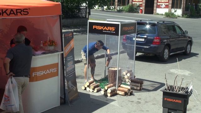 Промоакция Fiskars Алматы 2014