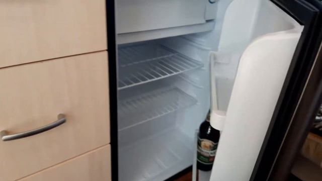 Кочевая пасека зил 131 + пчелоприцеп