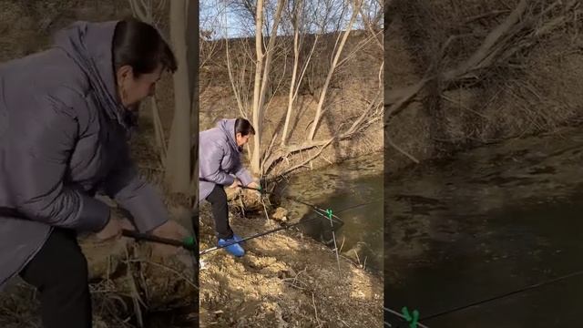 Платная рыбалка, пруд Чёрные камни 03.04.21. Рыбалка по жидкой воде открыта!) смотреть онлайн