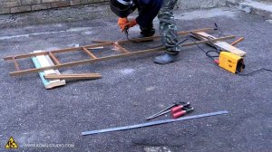 Лестница кровельщика для высотных работ