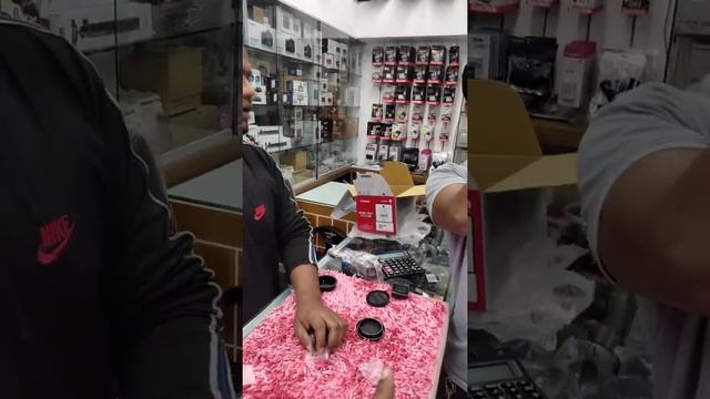 Canon EOS 250D 18-55mm kit смотреть онлайн