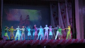 Народный ансамбль бального танца "УЛЫБКА", танец "паруса"