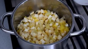 СУП-ПЮРЕ из КОРНЯ СЕЛЬДЕРЕЯ. САМЫЙ ВКУСНЫЙ.