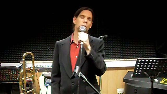 Hello Maike смотреть онлайн