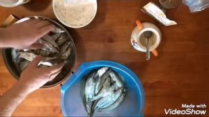 Солим корюшку за минуту. Вкусная рыбка.