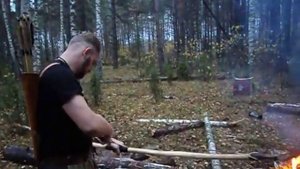 Дед Ворон в лесу с товарищами