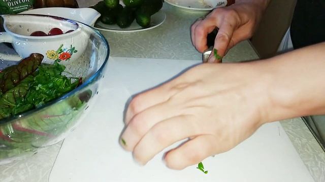 Салат дачный,свекольная ботва,витамины смотреть онлайн