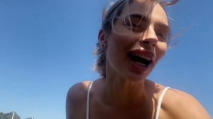 Михалина разделась на стриме