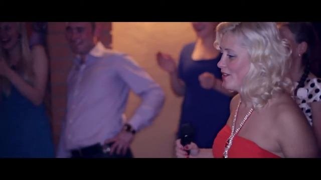 Ведущая Елена Рассохина