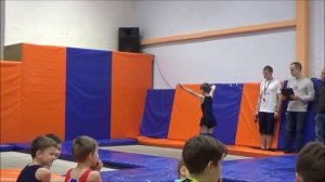 Соревнования по прыжкам на батутах, дети