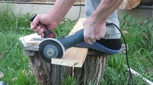 Безопасная резка дерева болгаркой (УШМ). И не только дерева. Bosch Carbide Multi Wheel