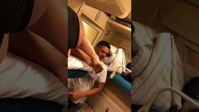 Прикол в плацкарте смотреть онлайн