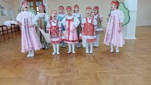 Весенний хоровод.mp4