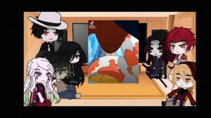 Uppermoons react to Dracule Mihawk||Gacha Club