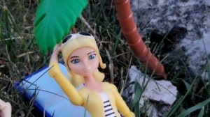 Маринетт с одноклассниками в походе с ночёвкой! Как все поместятся в одноместной палатке?