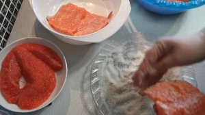 КАК БЫСТРО И ВКУСНО ПОСОЛИТЬ ФОРЕЛЬ. МОЙ РЕЦЕПТ.