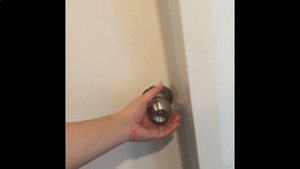 Как взломать дверной замок