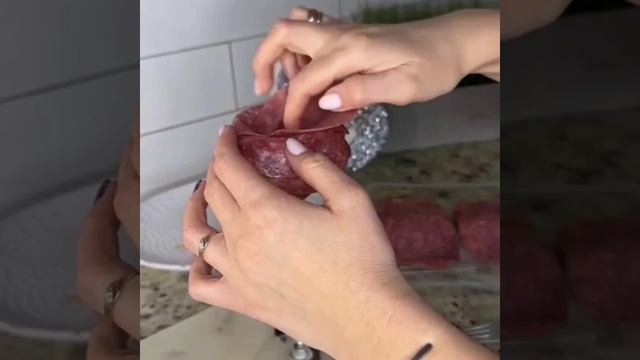Красивая подача колбаски ??