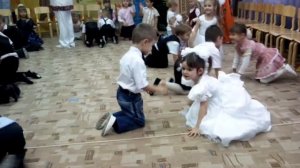Никому про наш секрет не говори
