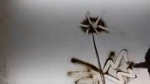 Рисование песком для детей.  Рисуем одуванчики.