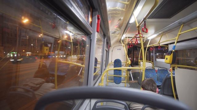 Russia, Moscow, bus x18 night ride from улица Каретный руд to Самотёчная площадь смотреть онлайн