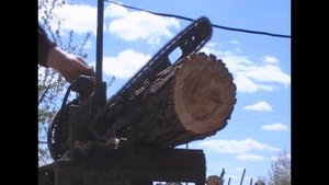 Самодельный станок для распилки дров.