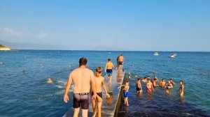 МЫСХАКО. КУРОРТ ИЛИ НЕТ У НОВОРОССИЙСКА? ПОЛНЫЙ ПЛЯЖ ЛЮДЕЙ и ЧИСТОЕ МОРЕ. ОБЗОР