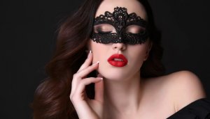 Вся наша жизнь игра, а люди в ней актеры. Автор Анна Левандовски. Стихи о жизни.