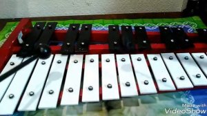 ИГРА НА МЕТАЛЛОФОНЕ КУЗНЕЧИК