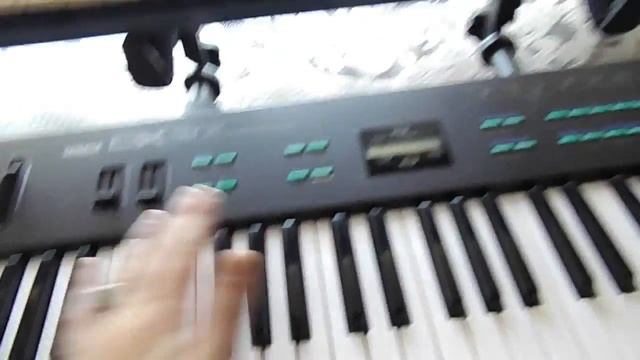 Клавишная двухъярусная стойка смотреть онлайн