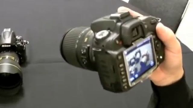 Hands On With Nikon D90 смотреть онлайн