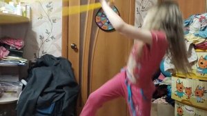 Занимаемся гимнастикой.