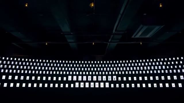 Хор Android исполняет Бетховена смотреть онлайн