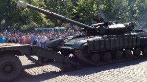 Погрузка танка Т-64